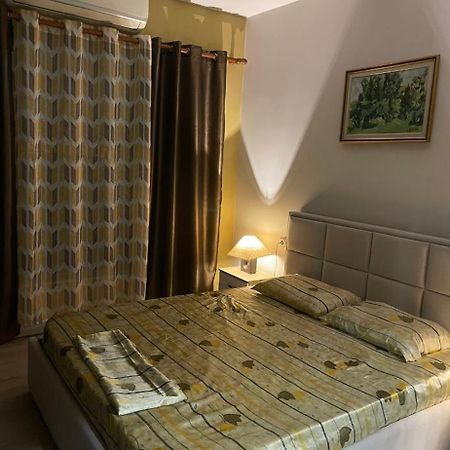 Destinacion Central Room Tiranë Ngoại thất bức ảnh
